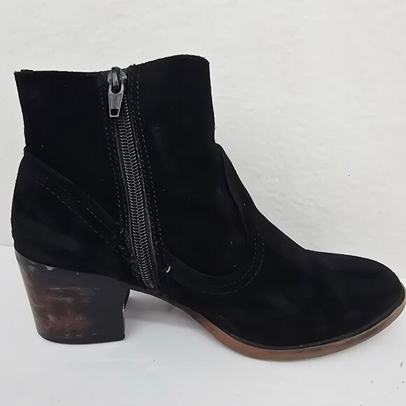 Soho Cobbler Suede Ankle Booties Black 7.5 - Picture 2 of 10